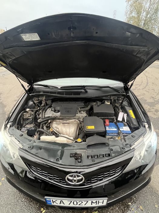 TOYOTA Camry 2.5 2014р. Газ-Бензин.
