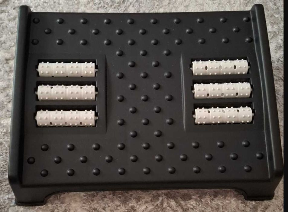 Підставка для ніг під стіл з масажним валиком