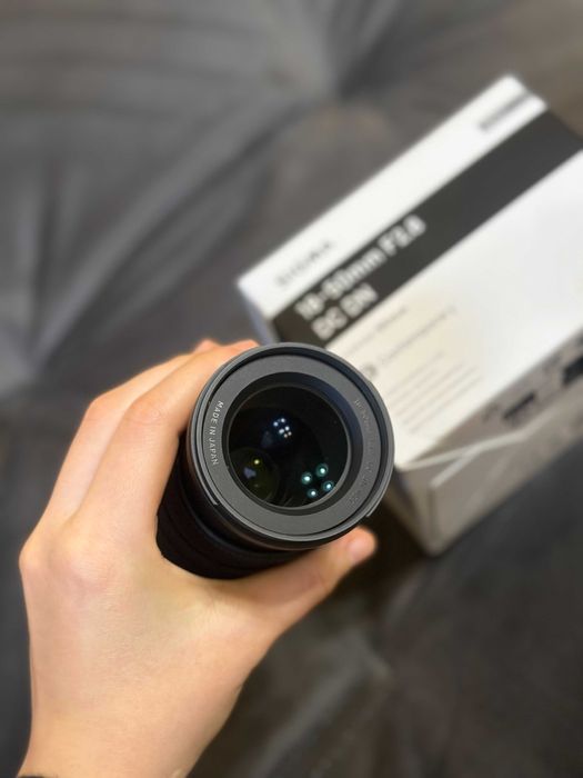 Об'єктив Sigma 18-50mm f/2.8 DC DN Contemporary Lens для Canon RF