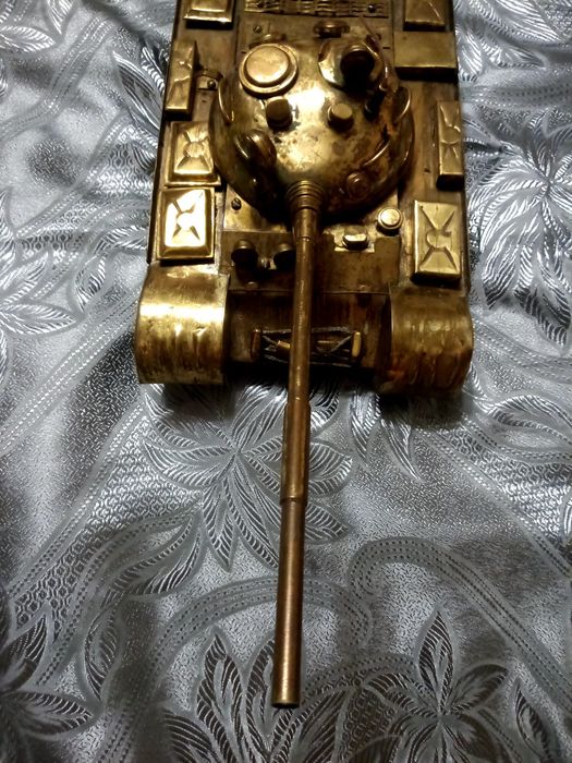 Модель танка из прошлого, металл, тяжёлый