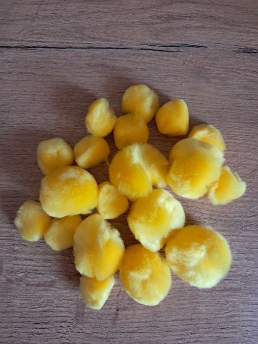 Pompony do prac plastycznych