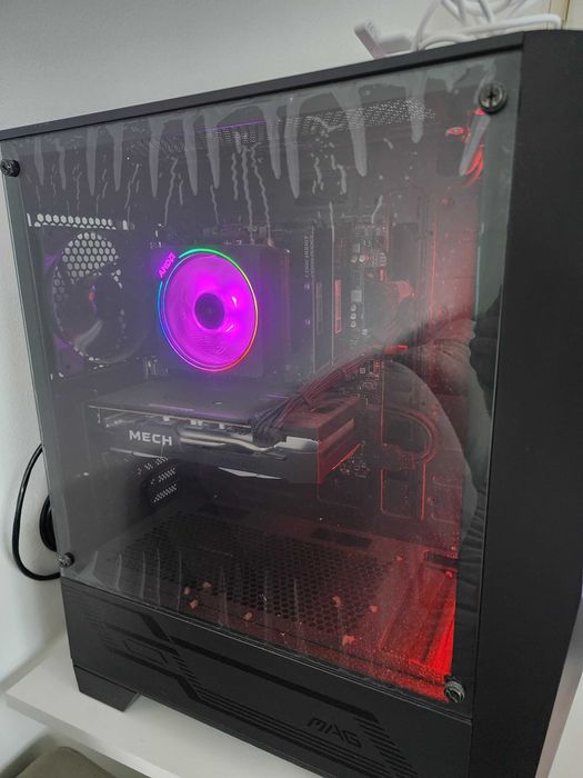 Setup Gaming Ryzen 5 5600X + RX 6600  Monitor 240Hz Como Novo