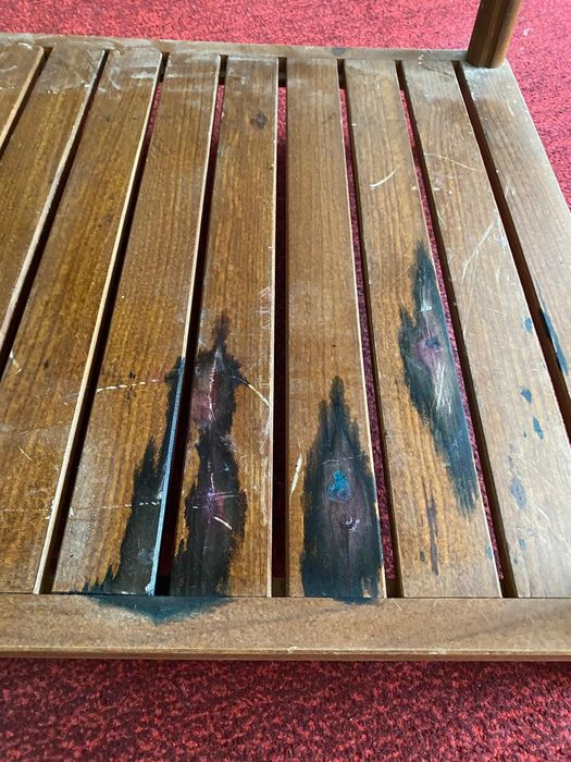 Mesa de apoio em madeira