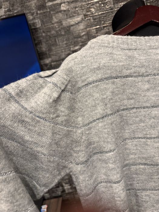 Nowy sweter M bufiaste rękawy szary ze srebrną nitką