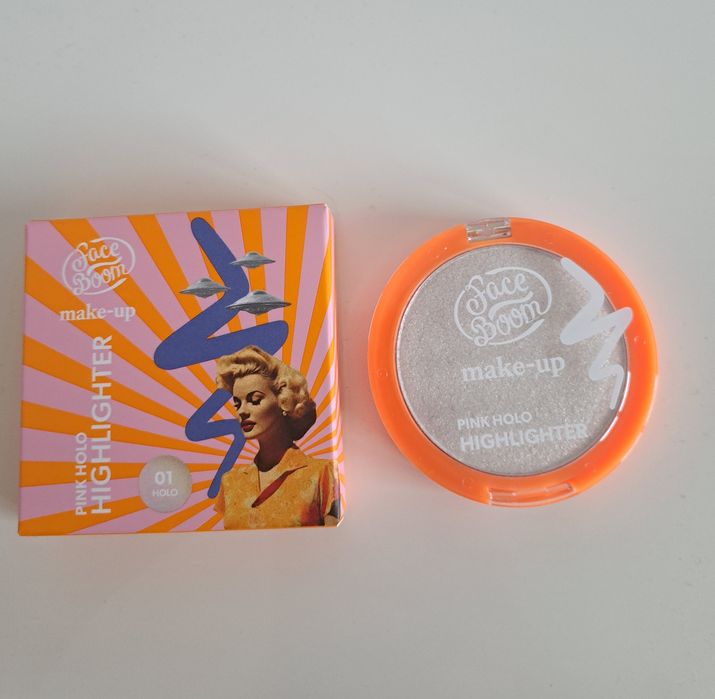 Faceboom Pink Holo Highlighter 01