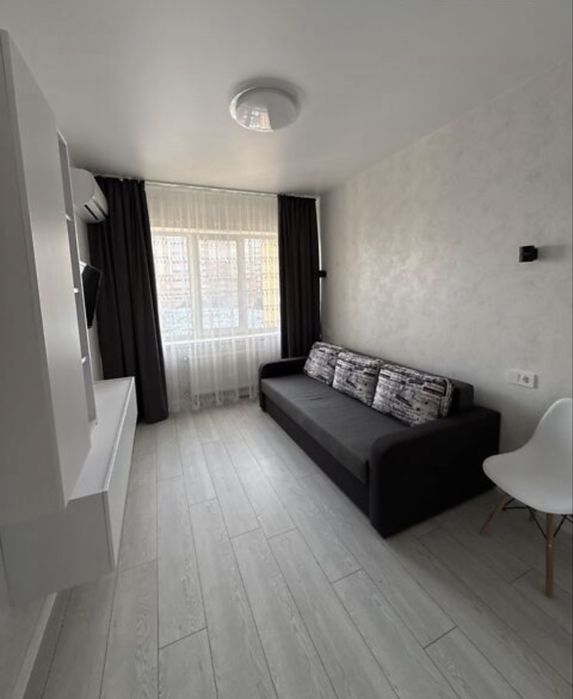 Сдам довгостроково квартиру Паустовського/Добровольского от хозяина