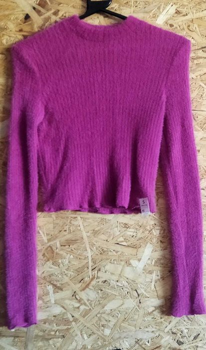Camisola ainda com etiqueta