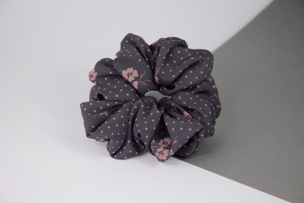 Gumka do włosów, scrunchies.