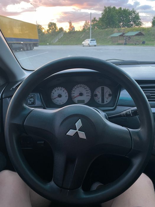 Авто Лансер 9 Mitsubishi Lancer 9