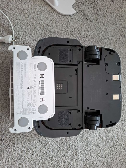 iRobot esfregona Braava jet® m6 (praticamente novo)