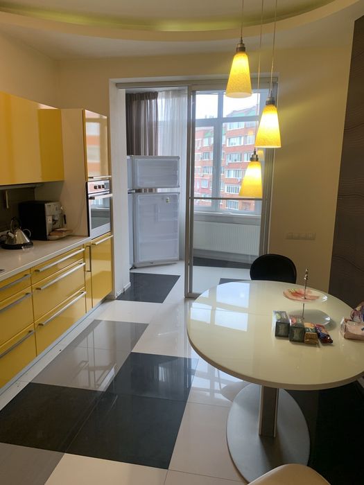 Продажа 3х кв ,общ.150м,цена 135т$торг