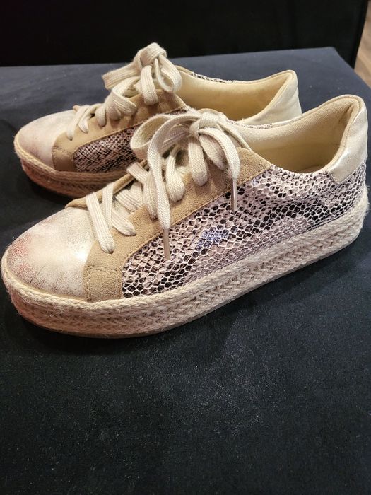 Sprzedam buty  rozmiar 38