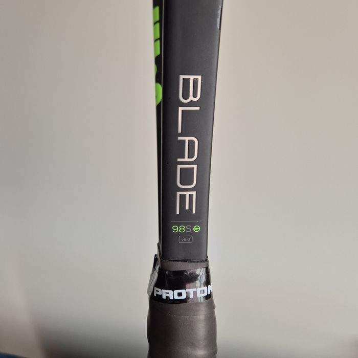Raquete Wilson Blade 98S 294g