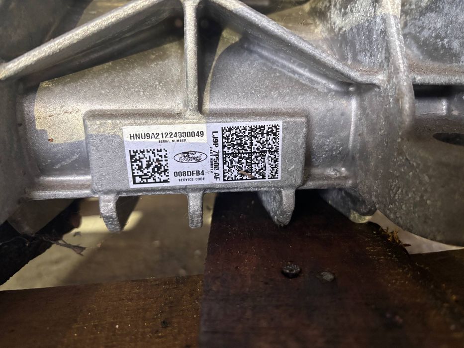 Mustang Mach-e двигатель задний