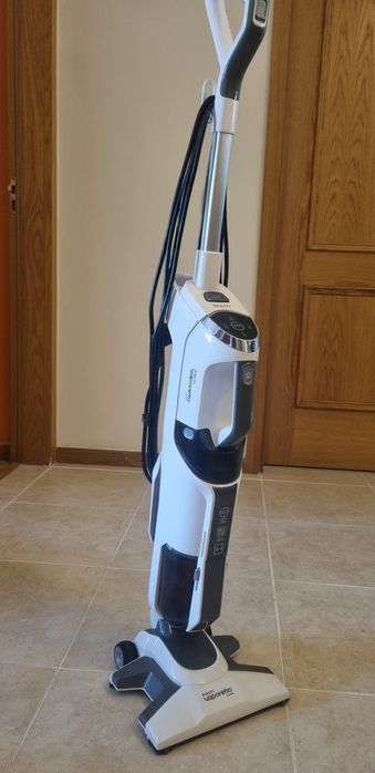 Maquina de limpeza/aspirador
Polti Vaporetto e cleam.

Máquina semi n