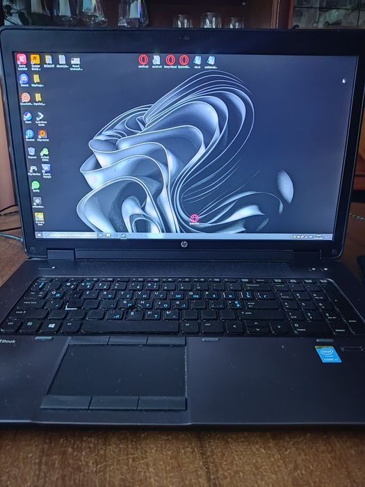 Продам ноутбук HP zbook 17