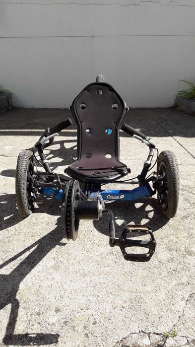 Trike KMX Cyclone - Kart a pedais p/ Criança