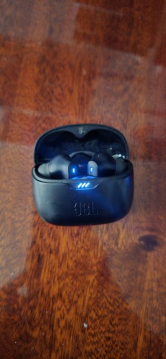 Наушникі JBL TUNE BEAM