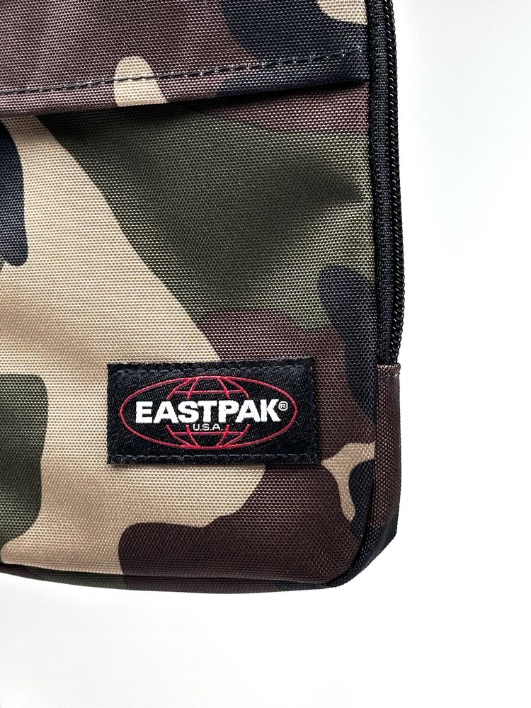 Eastpak cheap buddy camo