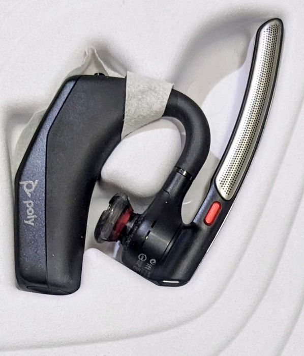 Bluetooth гарнітура Platronics Poly Voyager Legend 30 • Нова