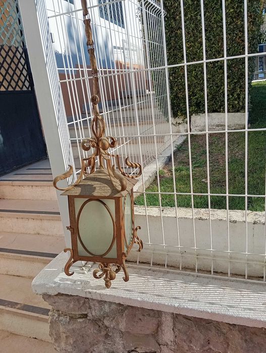 Candeeiro de tecto antigo estilo lanterna (vintage)