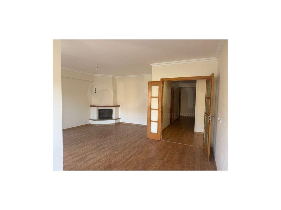 Apartamento T3 em Rio de Mouro, Sintra — Rio de Mouro, Lisboa