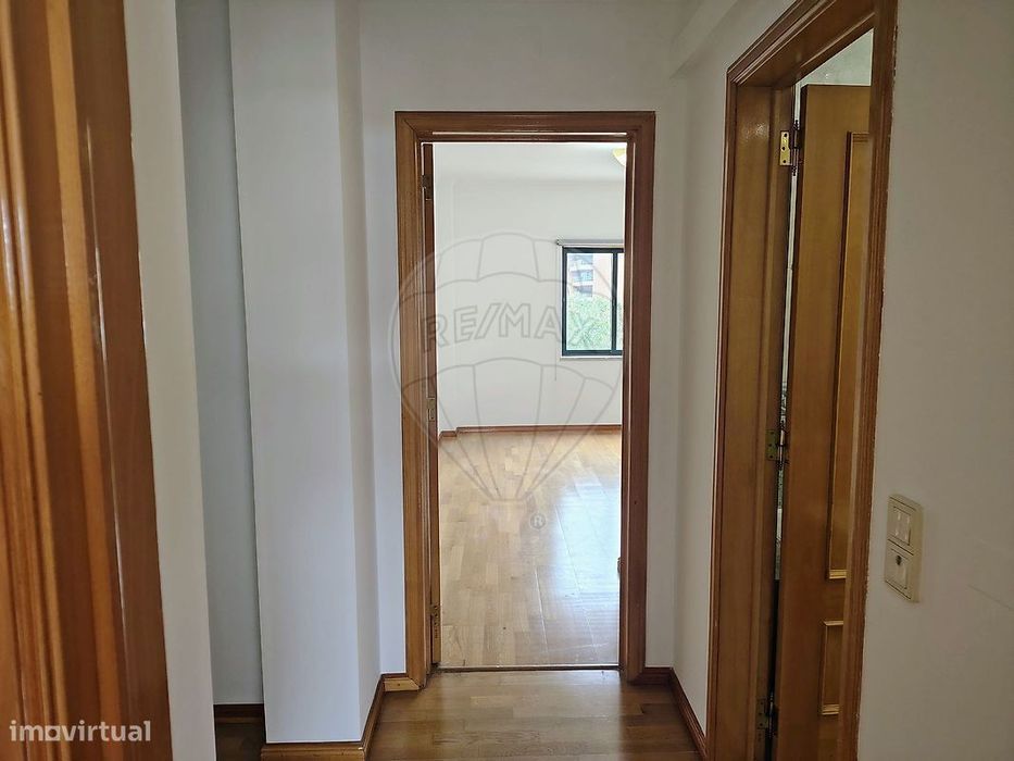Apartamento T2 para arrendamento
