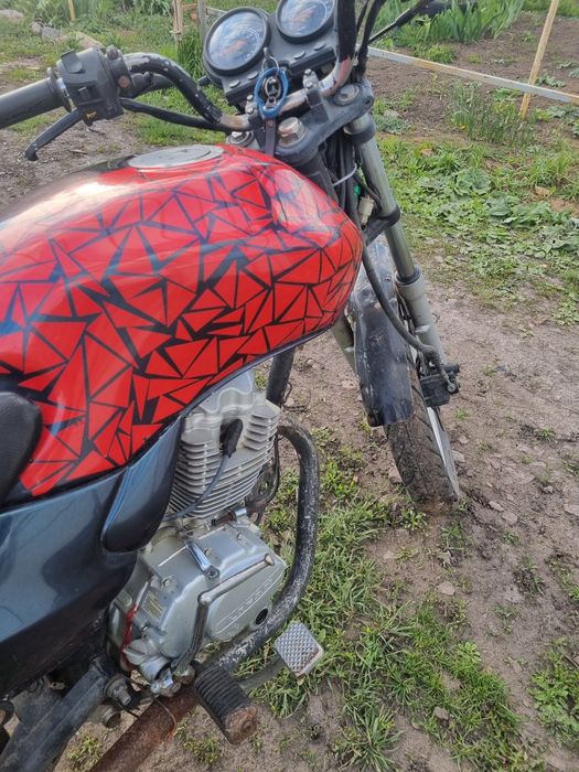 Продам Lifan YK150