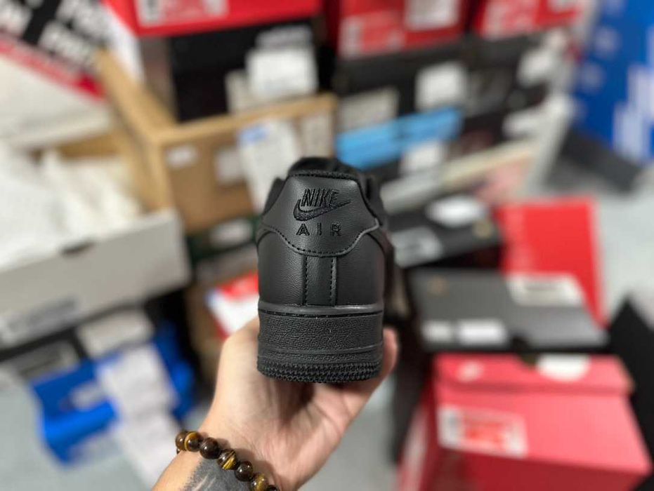 Nike_Air_Force_1_Low_'07_Black męskieTrampki r.38.5