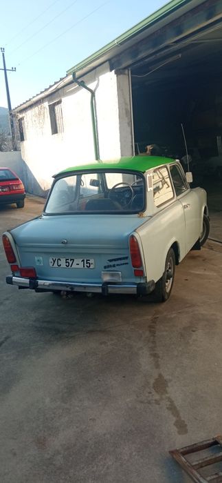 2 X Trabant 601S