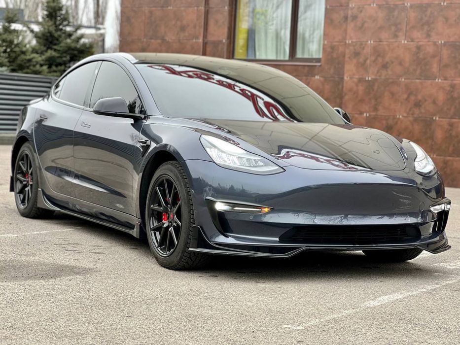 Tesla model 3 dual motor 2020