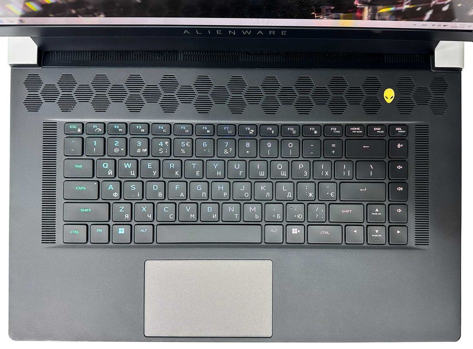Ноутбук Alienware X17 R1: Core i7-11800H/32ГБ/RTX 3070/1ТБ/17" 360Гц