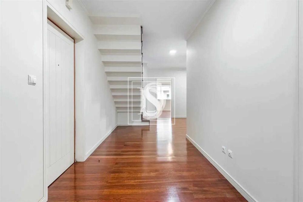 Penthouse Exclusiva em Guimarães: Vistas deslumbrantes. Localização Premuim