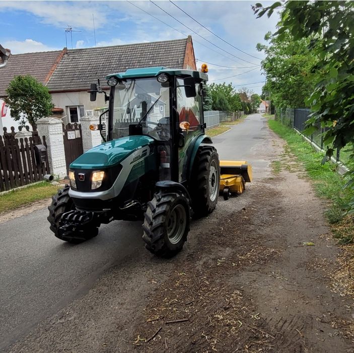 Usługi Zamiatarką drogi parkingi magazyny budowy