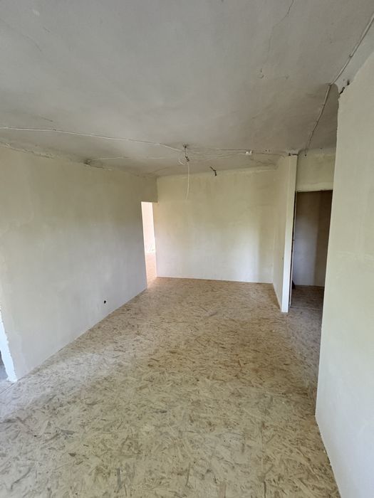 ПРОДАМ 3-х комнатную квартиру ЮГОК