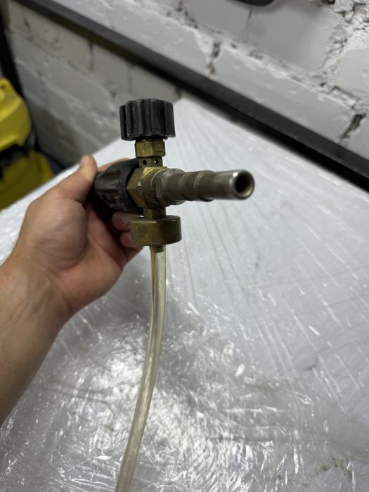 Продам шланг , пістолет та пінник до мийки Karcher K2 K3 K4