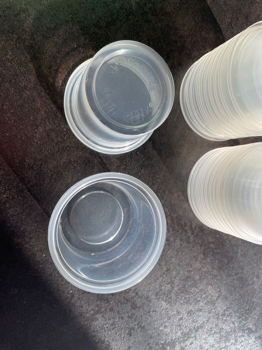 Pudełka foremki plastykowe bezbarwne