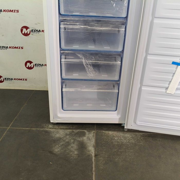 Zamrażarka Amica GS 324 100 W [2 lata gwar] E/155litrów/141cm wys/41dB [2]
