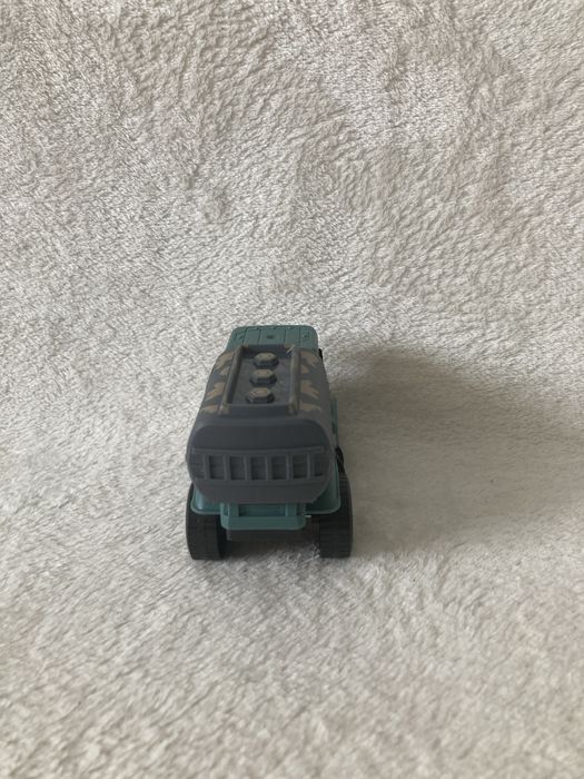 zabawkowe  auto