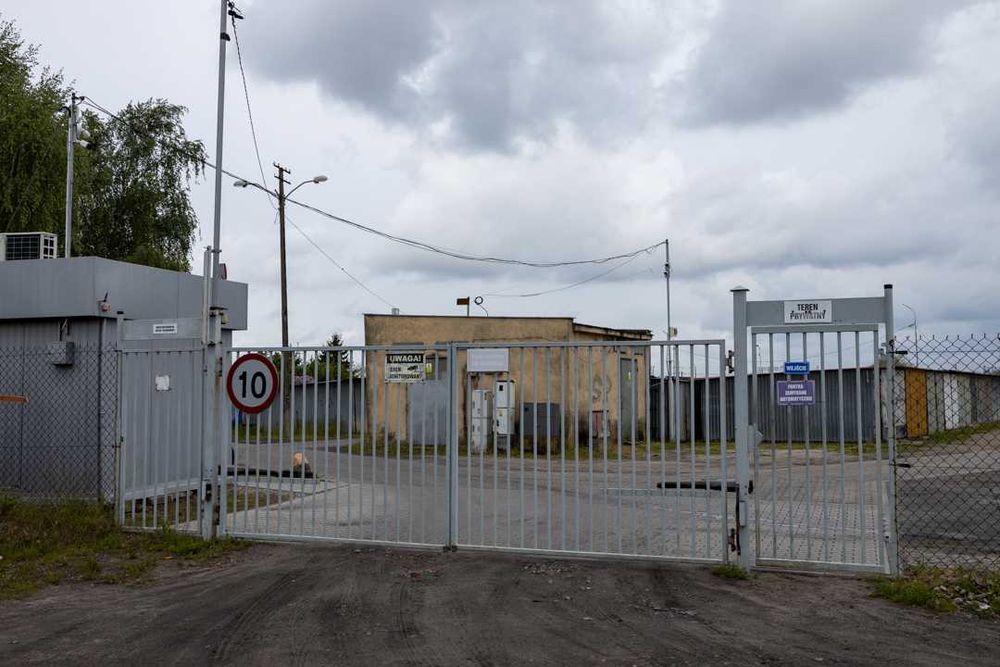 Garaż blaszany Pomorzany