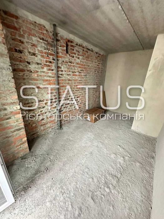 Продаж однокімнатної квартири в новобудові. Сади.