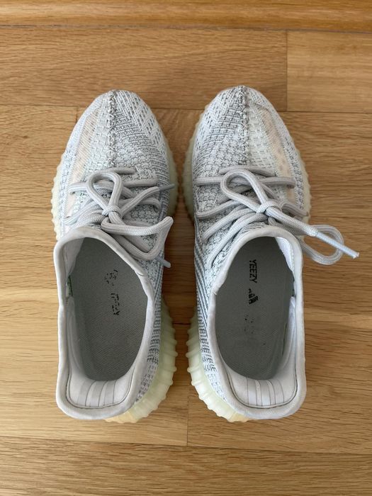 Yeezy boost 350 cloud white