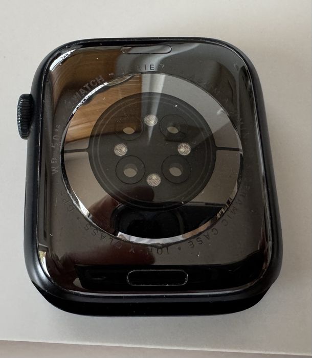 iWatch 7 - 45mm - Midnight Aluminium Case