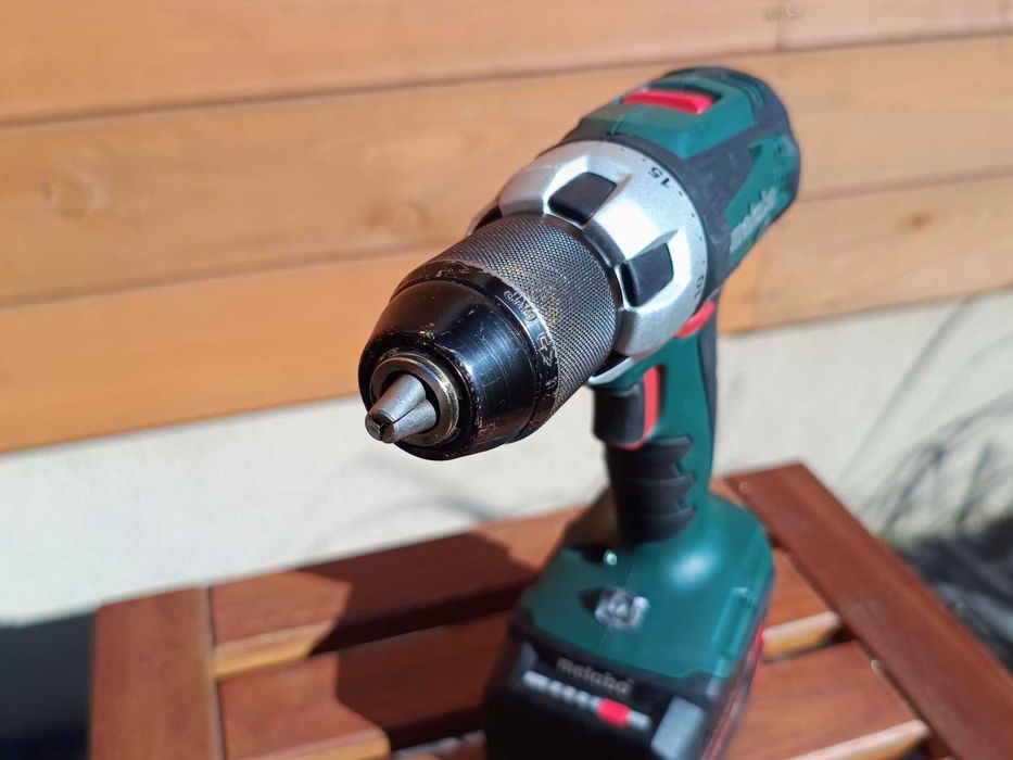 Wkrętarka akumulatorowa Metabo 18 V + bateria 4,0 Ah + ładowarka. Super stan