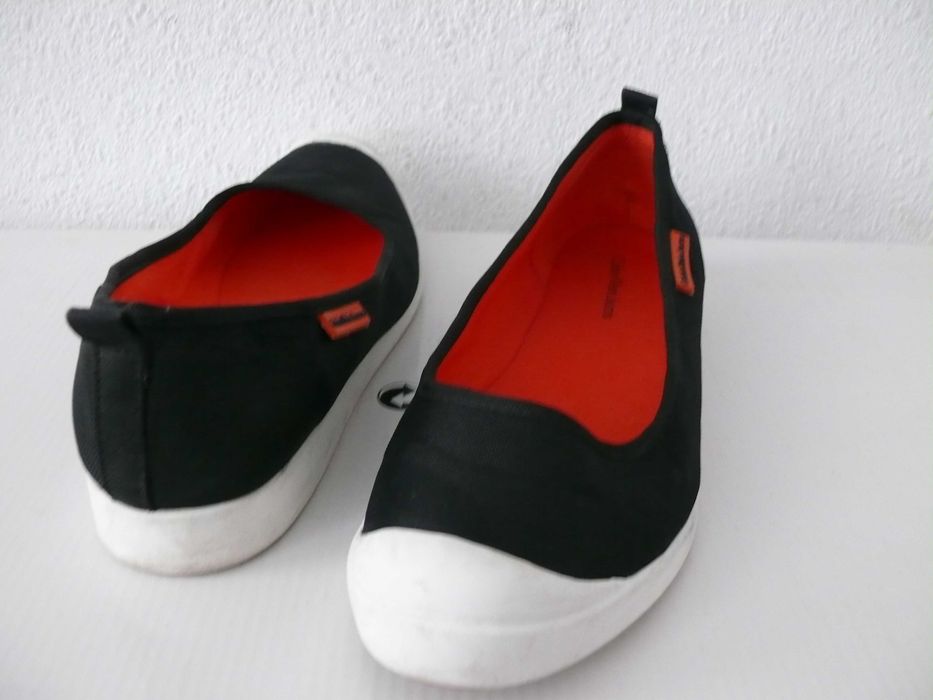 Damskie wsuwane tenisówki Calvin  Klein roz.39