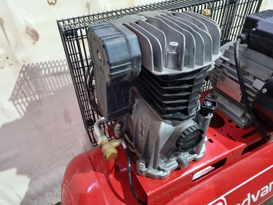 Sprezarka kompresor 100l zbiornik włoski jak nowy