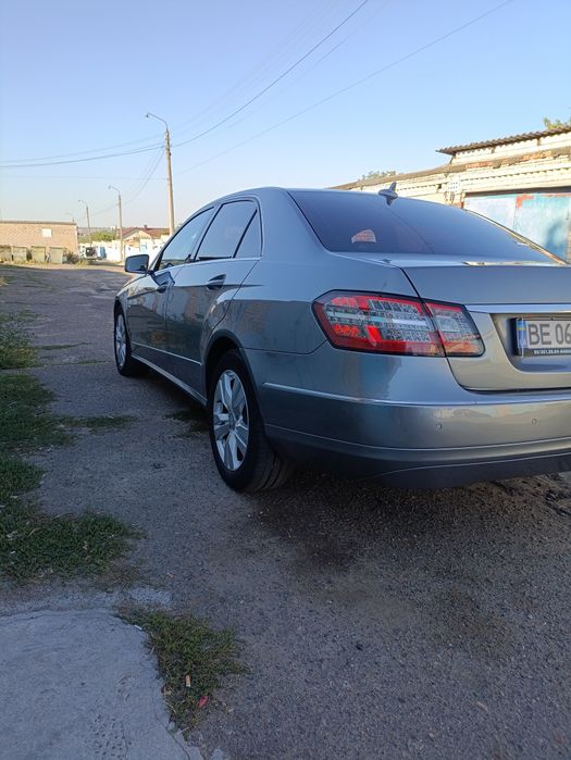 Продам Mersedes E220,w212