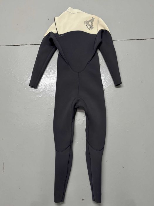 Fato Surf Xcel, tamanho L, 4:3