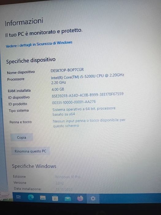 HP Notebook i5-5200U 4GB RAM Windows 10 Pro