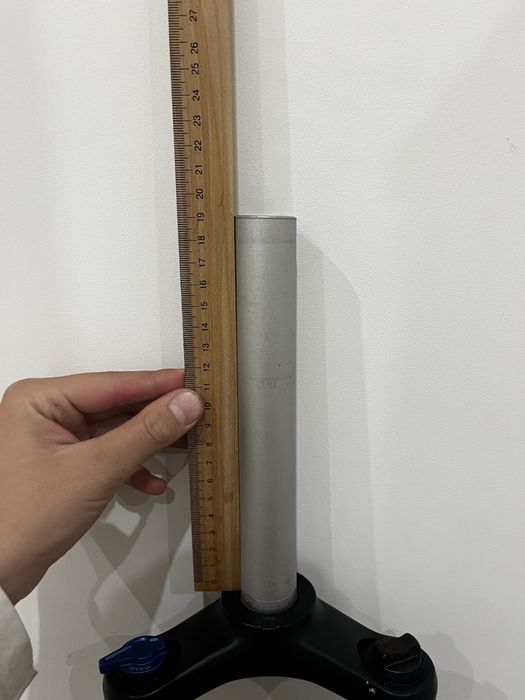Продам вилку sr suntour  x1 coil RLR